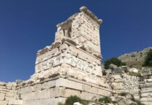 Refîkî Amasya’dan Yükselen Bir Hattat